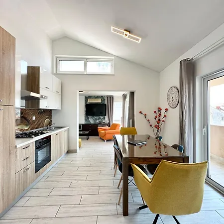 Apartman A - Heating Pool *