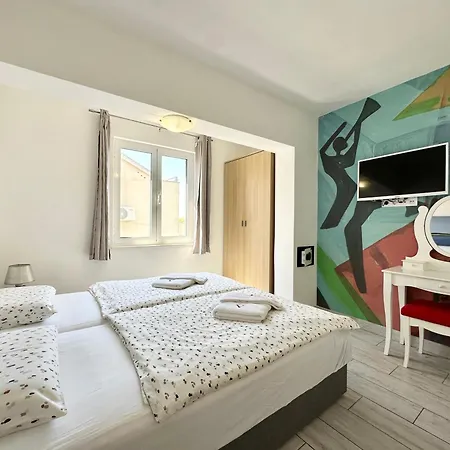 Apartman A - Heating Pool