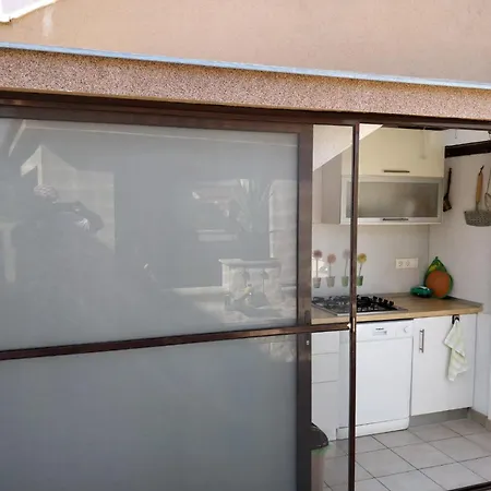 A - Heating Pool Apartment *